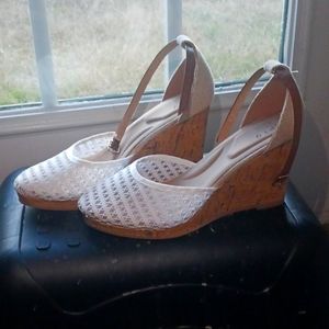 Apt.9 Defined Comfort Wedged Heels